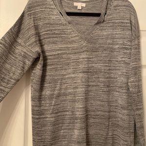 14th & Union Cutout V-Neck Metallic Pullover